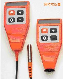 �������y��x