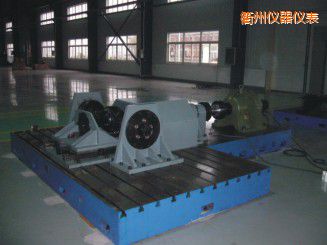 衢州微機(jī)控制驅(qū)動橋總成扭轉(zhuǎn)試驗機(jī)